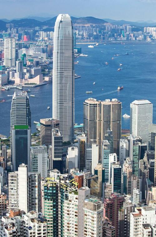 # 上海豪宇酒店管理股份香港国际板挂牌上市推介路演 上海公司